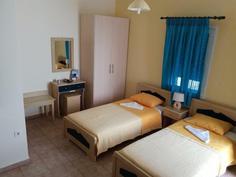 Ninemia Studios Serifos Island Ngoại thất bức ảnh
